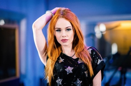 Ella Hughes gwiazda porno, erotyczna obraz