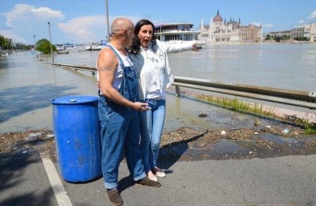 stara żona ojczyma nagość zdjęcie